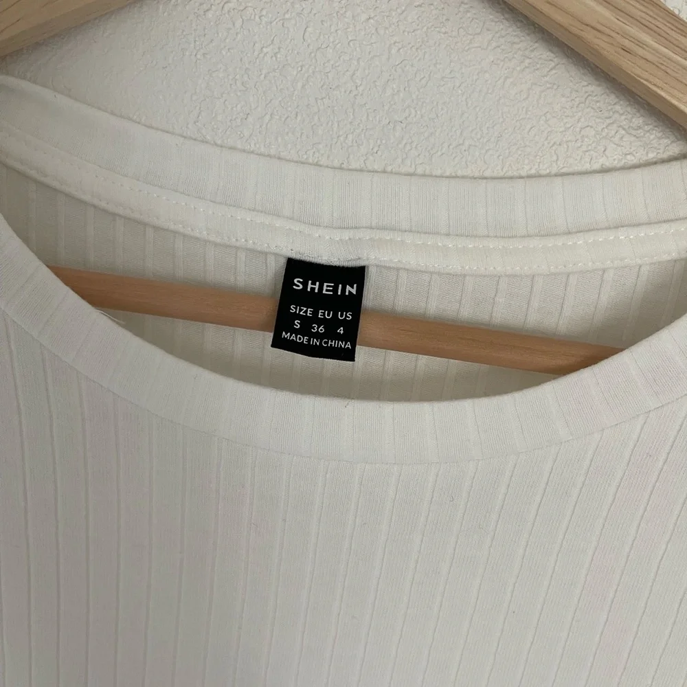 NWOT SHEIN t-shirt dress ribbed white casual short sleeve bodycon - Picture 5 of 8